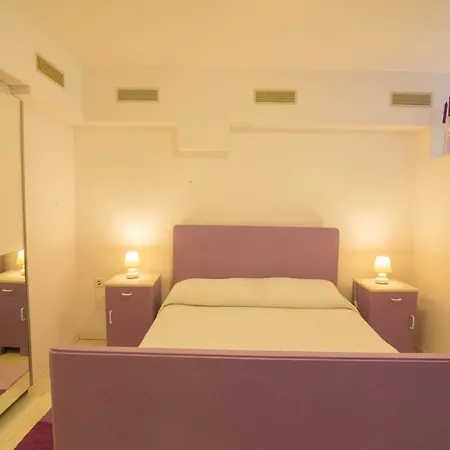 Sara Lägenhet Mali Lošinj